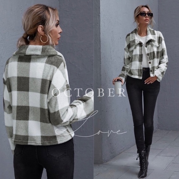 New! Sale 🔥 Ultra Soft Teddy Neutral Plaid Jacket outerwear - Picture 2 of 2